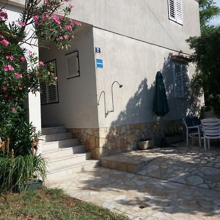 Apartman Nona Povljana Buitenkant foto